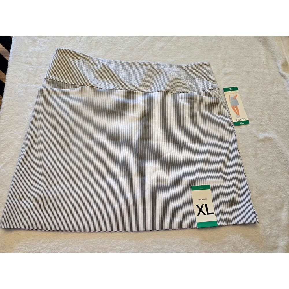 S.C. & CO Women's Blue White Striped Skort 360 ° Tummy Control Size XL  NWT - Picture 3 of 15